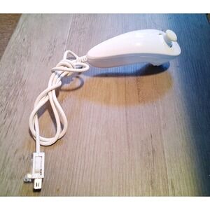 Nintendo Wii Remote Nunchuck Controller White RVL 003